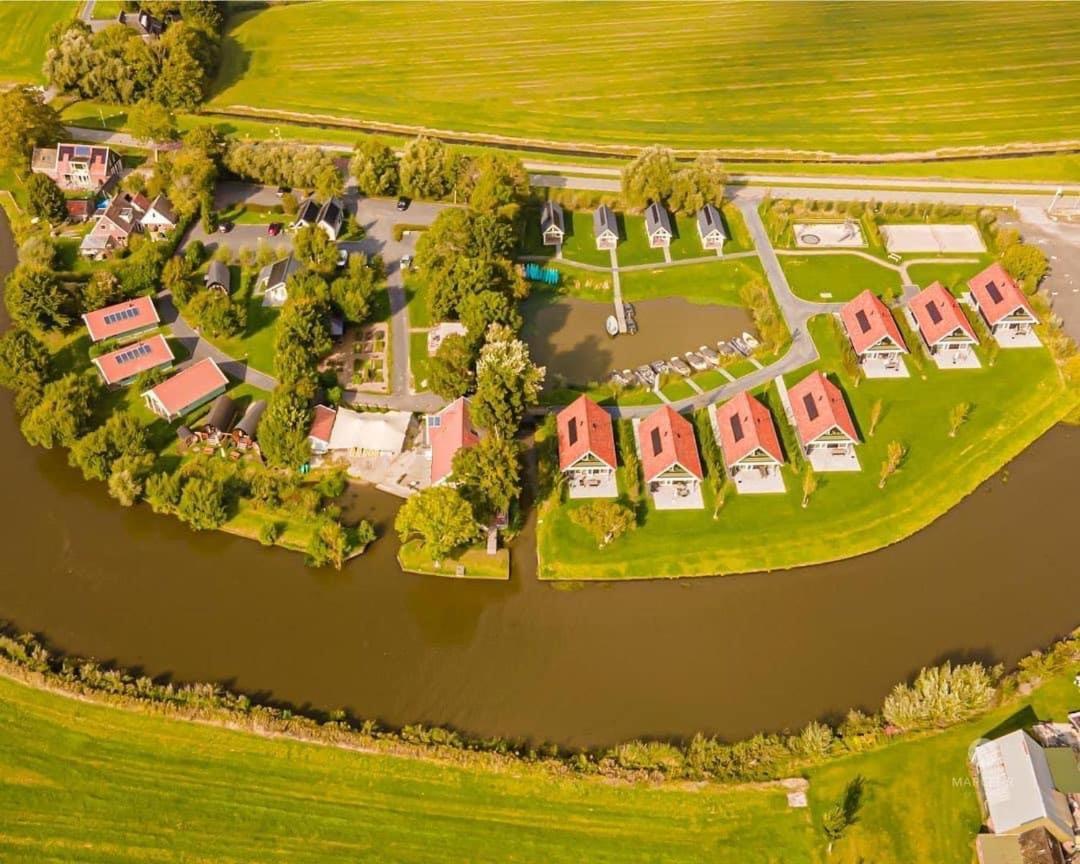 Pod Huisje Met Hottub Dokkum Exterior foto